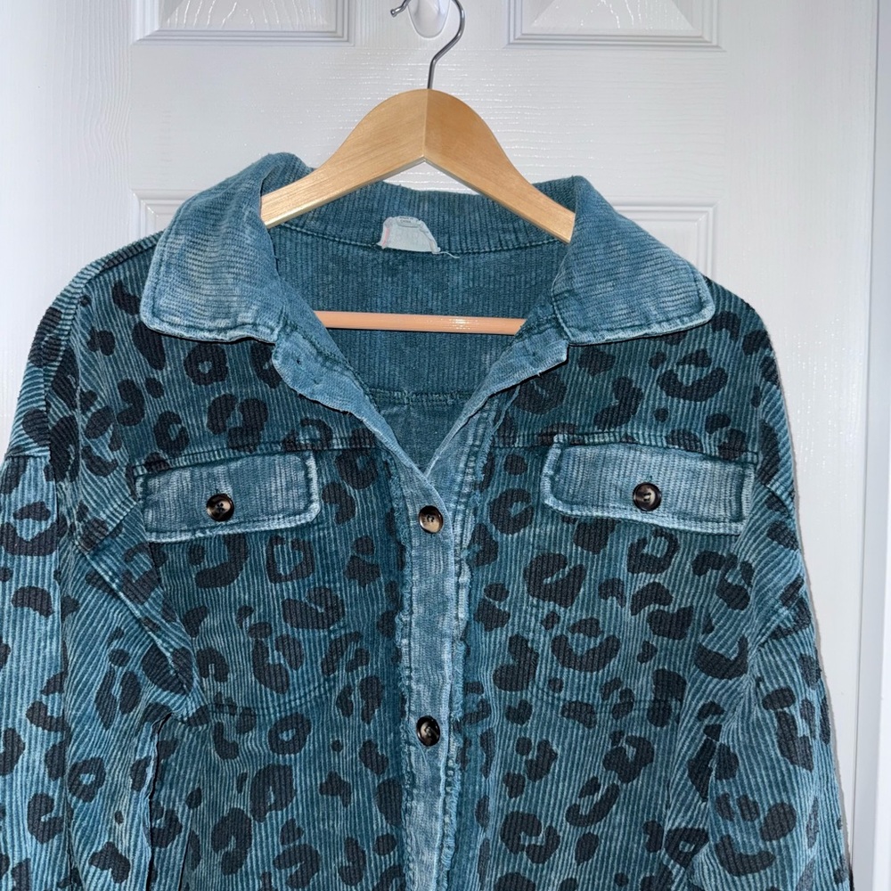Vintage Bibi Washed Leopard Corduroy Button up Jacket Womens L Raw Hem Boho Blue - Picture 6 of 11